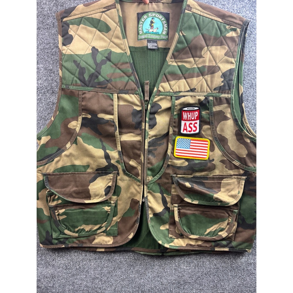 Master Sportsman Hunting Vest Mens Large Green Camo Utility Patriotic Patch